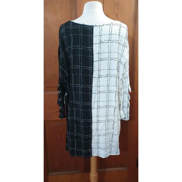 Ali Miles Black & White Tunic New Abstract Design Top Size XLCrepe - Picture 9 of 9